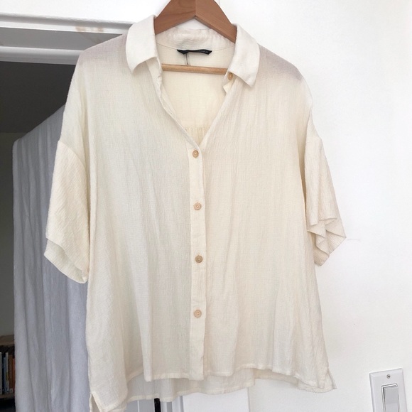 Ivory short sleeve blouse - Picture 1 of 7